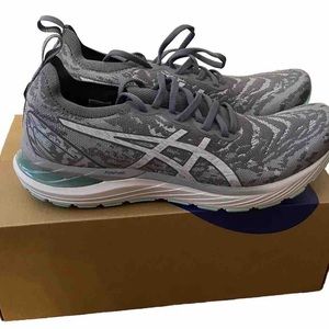 NEW Asics Womens Gel Cumulus 23 1012A886 Gray Running Shoes Sneakers Size 11